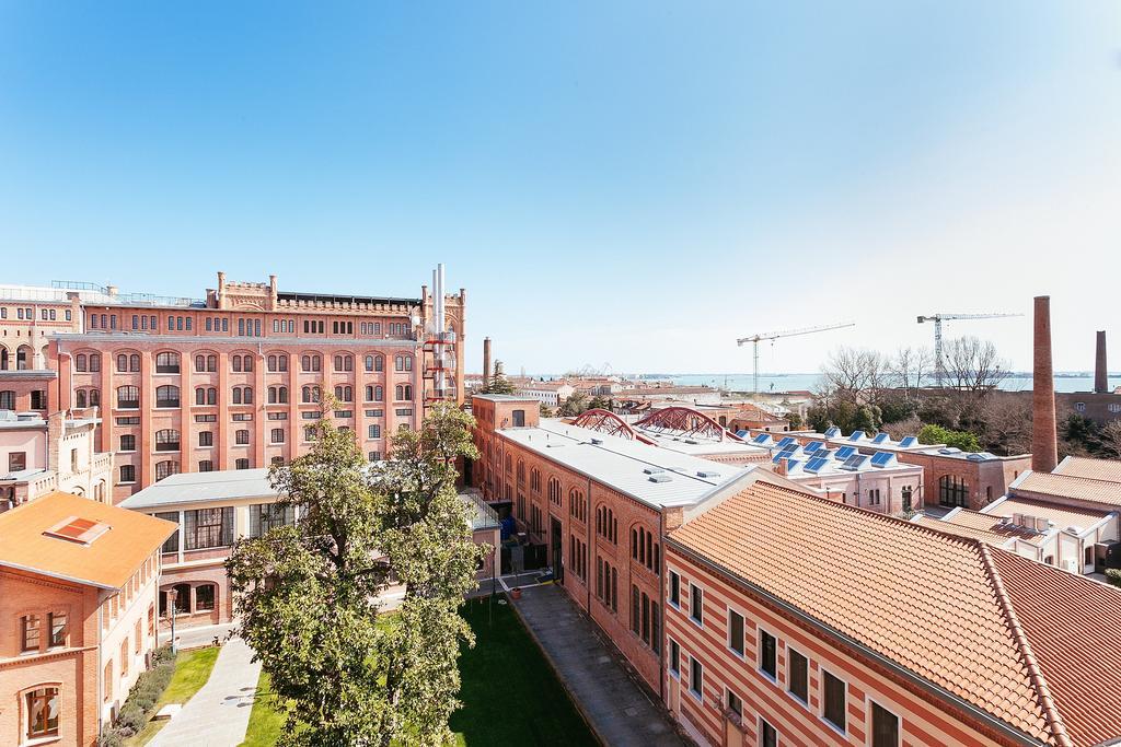 Deluxe Apartments Lagoon View Venice Exterior photo