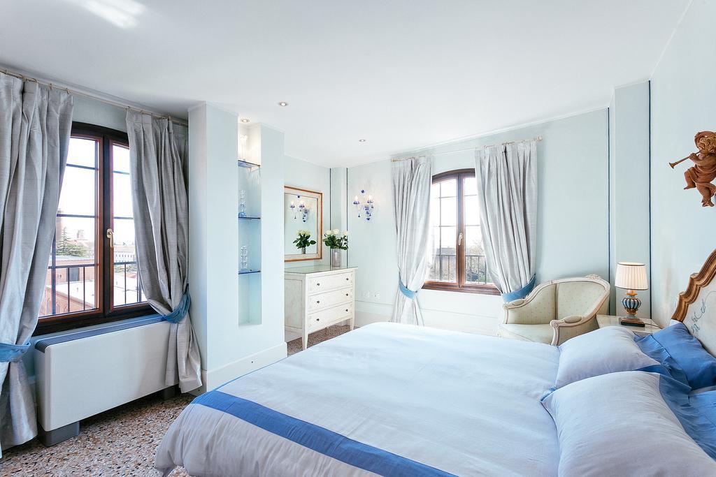 Deluxe Apartments Lagoon View Venice Exterior photo